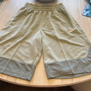 NWT Nike Icon Basketball Shorts.
